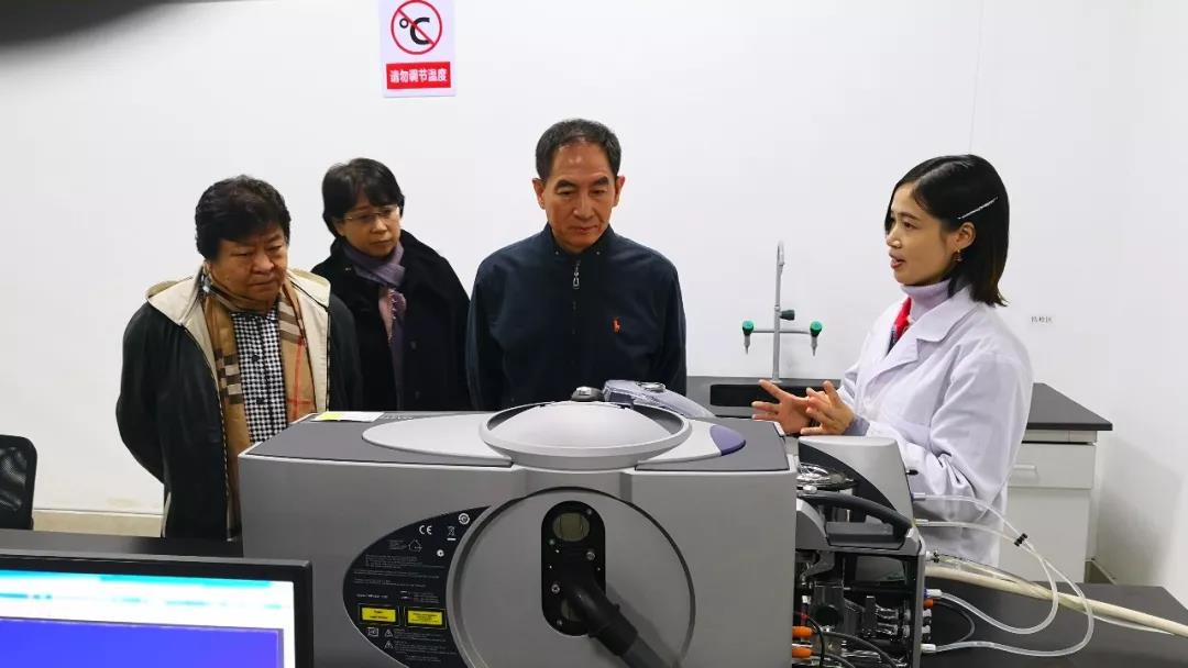 外董5.jpg 外董5.jpg