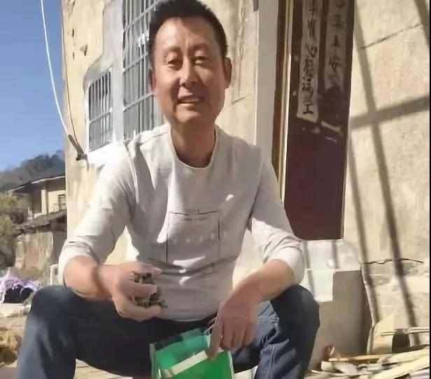 扶贫1.jpg 扶贫1.jpg